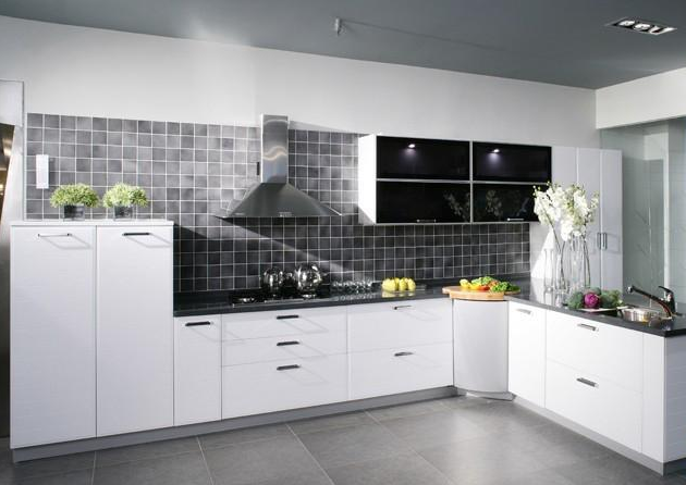 珊嘉櫥柜烤漆面板雪原蒼松C系列 設計亮點、五金配置及選購指南